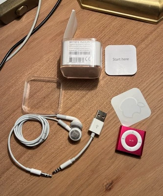 Apple iPod Shuffle 4th Generation Dark Pink 2GB MP3 Player A1373 in box - Image 1 of 4