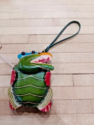 Muñequera monedero de cuero hecha a mano de cocodrilo con cremallera Foto 1 de 3