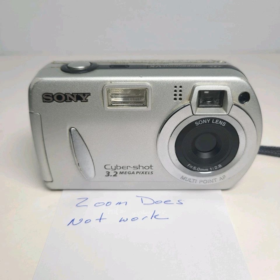 Sony Cyber-shot DSC-P32 3.2MP Digital Camera - Silver - Image 1 of 4