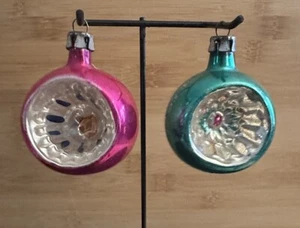 Vintage Mercury Glass Pink & Green Round Indent Ornaments Made In Poland - Picture 1 of 8