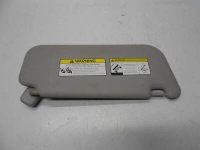 Parasol izquierdo KIA Soul Driver 2010-2013 con espejo retrovisor con tornillos Foto 1 de 4