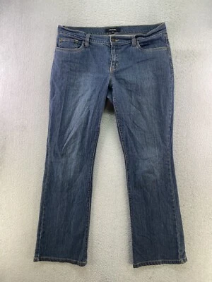 Daisy Fuentes Womens Size 12 Medium Wash Mid Rise Bootcut Jeans - Image 1 of 4