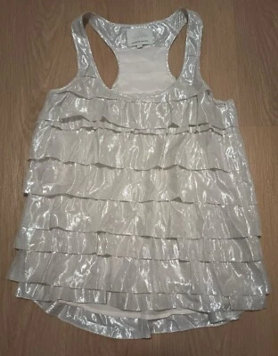 Top túnica MADISON MARCUS seda metálica brillante con volantes plateados espalda deportiva M Foto 1 de 4