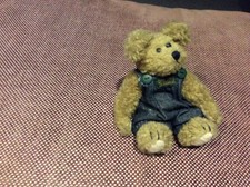 ‘WILSON’ HANDMADE BOYDS FULLY JOINTED BEAR FROM THE ARCHIVE COLLECTION. A