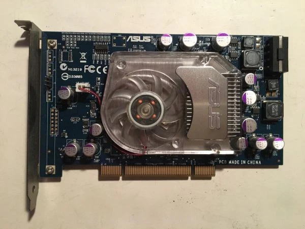 Matrox parhelia 256mb agp ph-a256 sdram 4x/8x 7082-0401 rev a. dual dvi - Image 1 of 3