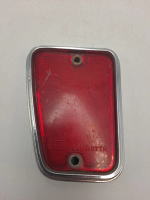 Ford F100 1969-70 reflector de marcador trasero LH C7TB-13A571-A Foto 1 de 4