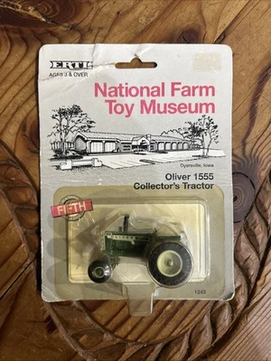 ERTL Farm Country Oliver 1555 Tractor Collector’s Tractor National Farm Toy - Image 1 of 3