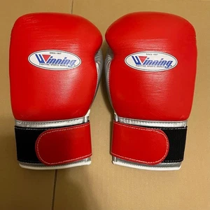 Winning Boxing Gloves CO-MS-300B 10 oz Professional Tape Type Red Silver - Picture 1 of 13