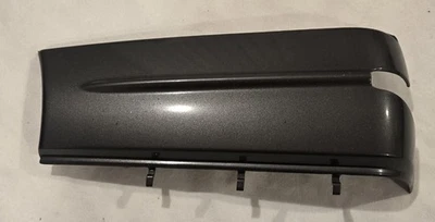 Jaguar XJ8 XJR 2004-2007 Vanden Plas lado derecho del pasajero luz antiniebla moldura OEM  Foto 1 de 4