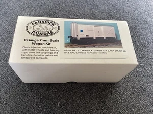 Parkside Dundas PS102 BR 12 Ton Insulated Fish Van Kit O Gauge New In Box - Picture 1 of 3