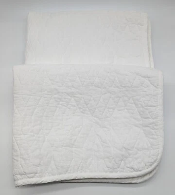 Juego de 2 fundas de almohada acolchadas enrejado TOMMY BAHAMA HOME blancas estándar Foto 1 de 4