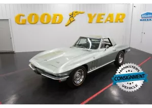 1966 Chevrolet Corvette Convertible Stingray - Picture 1 of 40