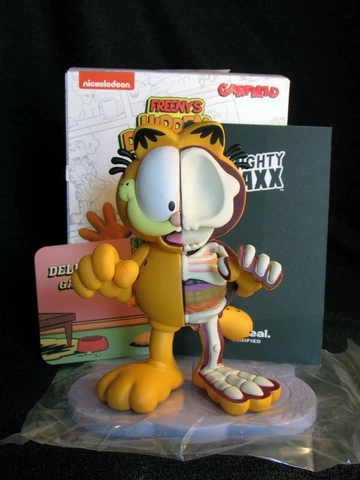 Mighty Jaxx Freeny's Hidden Dissectibles Garfield Series 1 Delighted Garfield Cover