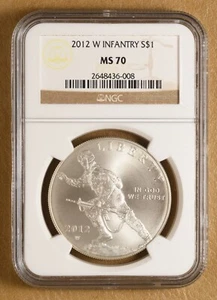 Dollaro argento commemorativo soldato fanteria W 2012 NGC MS70 - Foto 1 di 2