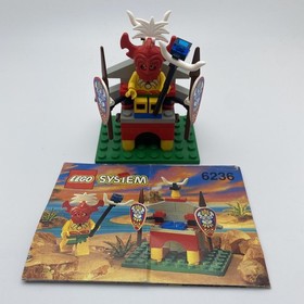 Lego Pirates Islanders 6236 King Kahuka (1994)  100% Complete  w/Instructions 