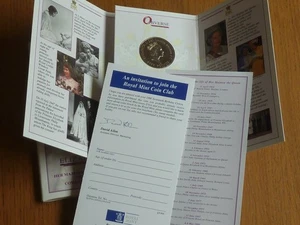 GB 1996 QEII 70th Birthday £5 commemorative crown coin UNC, presentation folder - Picture 1 of 8