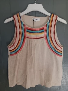 THML Rainbow Embroidered Sleeveless Tank NWT Size M 100% Cotton (Ji) - Picture 1 of 6