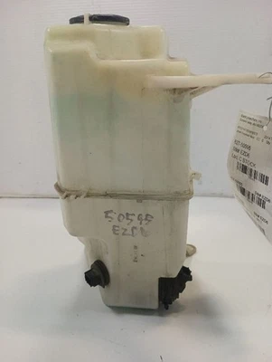 Reservatório de lavagem Toyota Tundra 11518475 2014 - Imagem 1 de 4