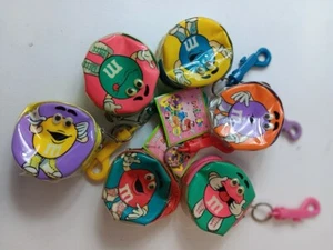 2003 Vintage Lot of 6 M&M Mini 3" pouches. zipped and with Keychain - Picture 1 of 2