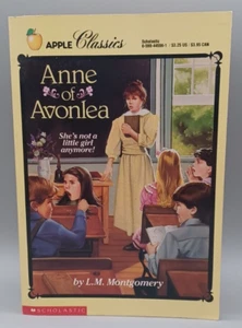 Anne of Avonlea Paperback L. M. Montgomery 326 Pages - Picture 1 of 4