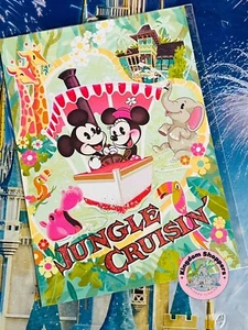 Tarjeta postal de Mickey WonderGround John Coulter Jungle Cruise 2025 de los parques de Disney 5x7 - Imagen 1 de 1