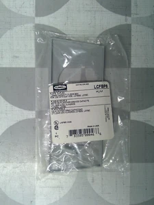 Hubbell LCFBP8 Large Capacity Floor Box Duplex Plate **Free Shipping** - Picture 1 of 2
