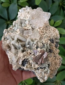 Esemplare minerale a grappolo di elvina marrone e fluorite e cristalli 828 g Mongolia!/Cina1 - Foto 1 di 11