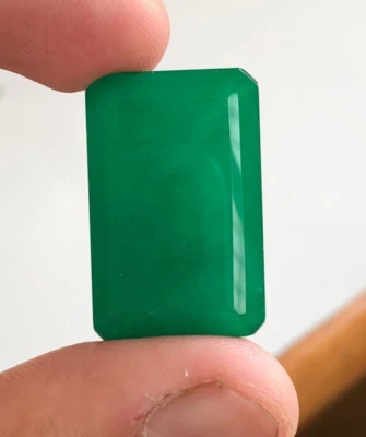38.45 Cts Green Emerald , Top Quality Faceted Doublet Gemstone - Image 1 of 4