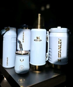 FULL SET Messi BLUE x Stanley 1913 2025 NEUERSCHEINUNG - Bild 1 von 6