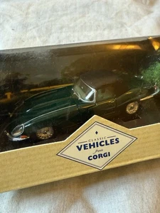 Corgi Classic Vehicles  98120 Jaguar E Type Soft Top 1:50 scale new - Picture 1 of 5