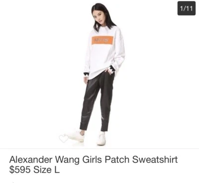 Sudadera con parche Alexander Wang para niñas, ¡unisex! $595 Talla M Foto 1 de 4