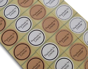 45MM KRAFT BROWN OR WHITE ROUND PERSONALISED HANDMADE BY LABELS STICKERS - Picture 1 of 1