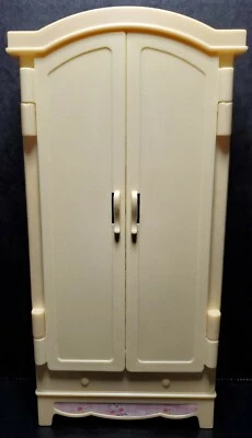 Barbie Living Room For Folding Pretty House TV Stand 1996 Mattel - Image 1 of 4