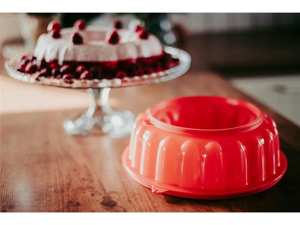 Tupperware Kleiner Prinz Kranz Sturzform Pudding Puddingform Form 1l korallenrot - Bild 1 von 4