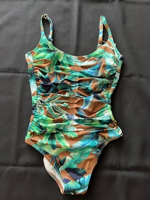 Traje de baño Maryan Mehlhorn talla 8D Foto 1 de 4