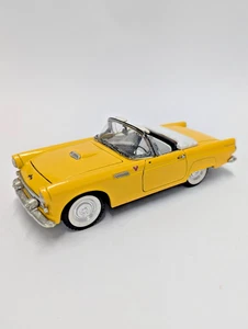 Sunnyside 1:24 Scale 1955 Ford Thunderbird Convertible Diecast Model Car Yellow - Picture 1 of 7