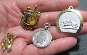 Vintage Mann Medaille Monet + Germany altes Auto + Madonna & Kind + Einhorn Anhänger - Bild 1 von 12