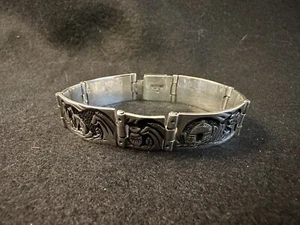 Vintage Signed Sterling TJ Southwest Overlay Storyteller Panel Link Bracelet - Picture 1 of 8
