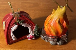 Tent Campfire Camper Ornaments Set Lodge Cabin Country Christmas Home Decor New - Picture 1 of 7