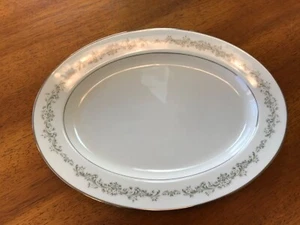Noritake Ivory China 7561 Serving Platter 13 3/4 - Picture 1 of 2