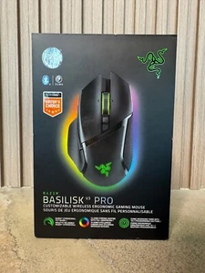 Souris de jeu ergonomique sans fil Razer Basilisk V3 Pro 30K Focus ProSensor Chroma - Photo 1/4