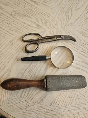Vintage/Primitive tool lot -Wood Handle Sharpener, Magnifying Glass, Scissors - Image 1 of 4