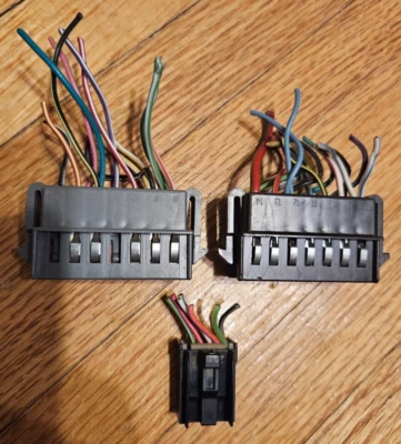 1992 - 1996 FORD BRONCO F150 F250 F350 GAUGE CLUSTER WIRING CONNECTOR PIGTAIL - Image 1 of 4