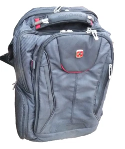 Wenger SwissGear Backpack 18 x 12 x 9 - Photo 1/9