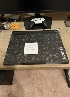 Lenovo Legion 9i (2024) – i9-14900HX • RTX 4090 • 32GB RAM • 2TB SSD • 3.2K Mini - Image 1 of 4