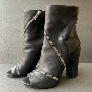 Pour La Victoire East Black Peep Toe Zipper Booties 7 - Picture 1 of 10