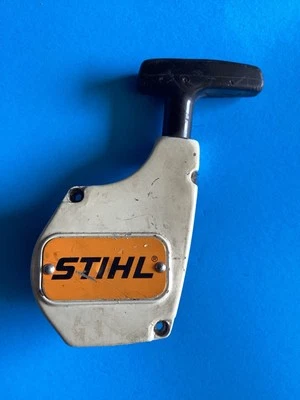 Motosierra STIHL OEM 031 arranque de retroceso cubo de diseño de 3 tornillos 63 Foto 1 de 2