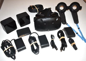 HTC Vive VR Virtual Reality Headset w/Base Stations, Controllers, Power & Cables - Picture 1 of 11
