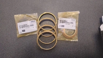 4339432410 Kit Anelli Sincro Cambio Kia Sportage 1.7  Hyundai Tucson IX35 Diesel - Immagine 1 di 4