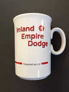 TAZA DE CAFÉ INLAND EMPIRE DODGE HECHA EN INGLANDIA BLANCA ROJA 4 MEDIA PULGADA - Imagen 1 de 6